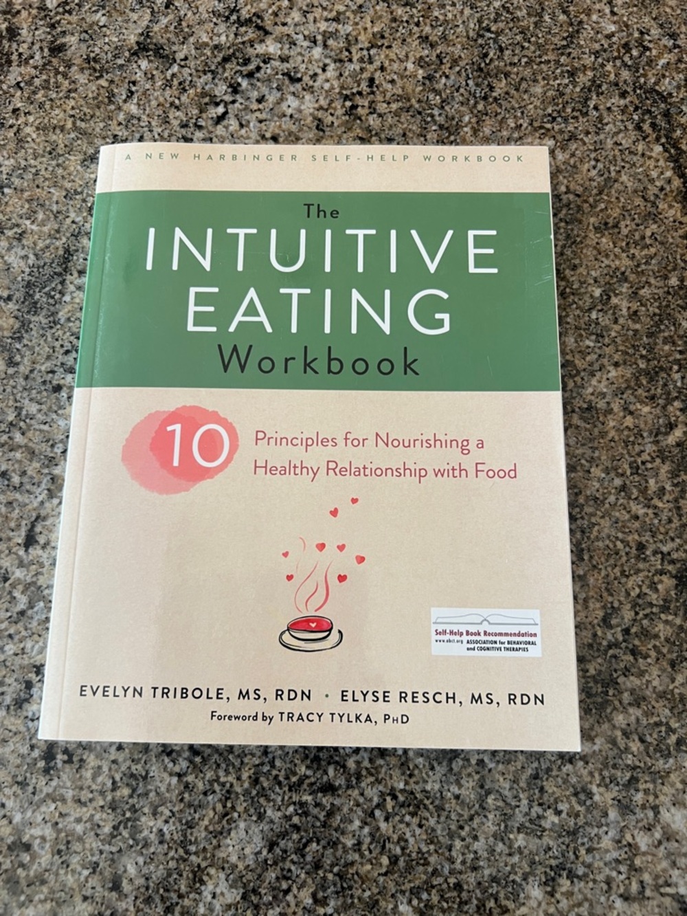 The Intuitive Eating Workbook - Green & Cream Edition